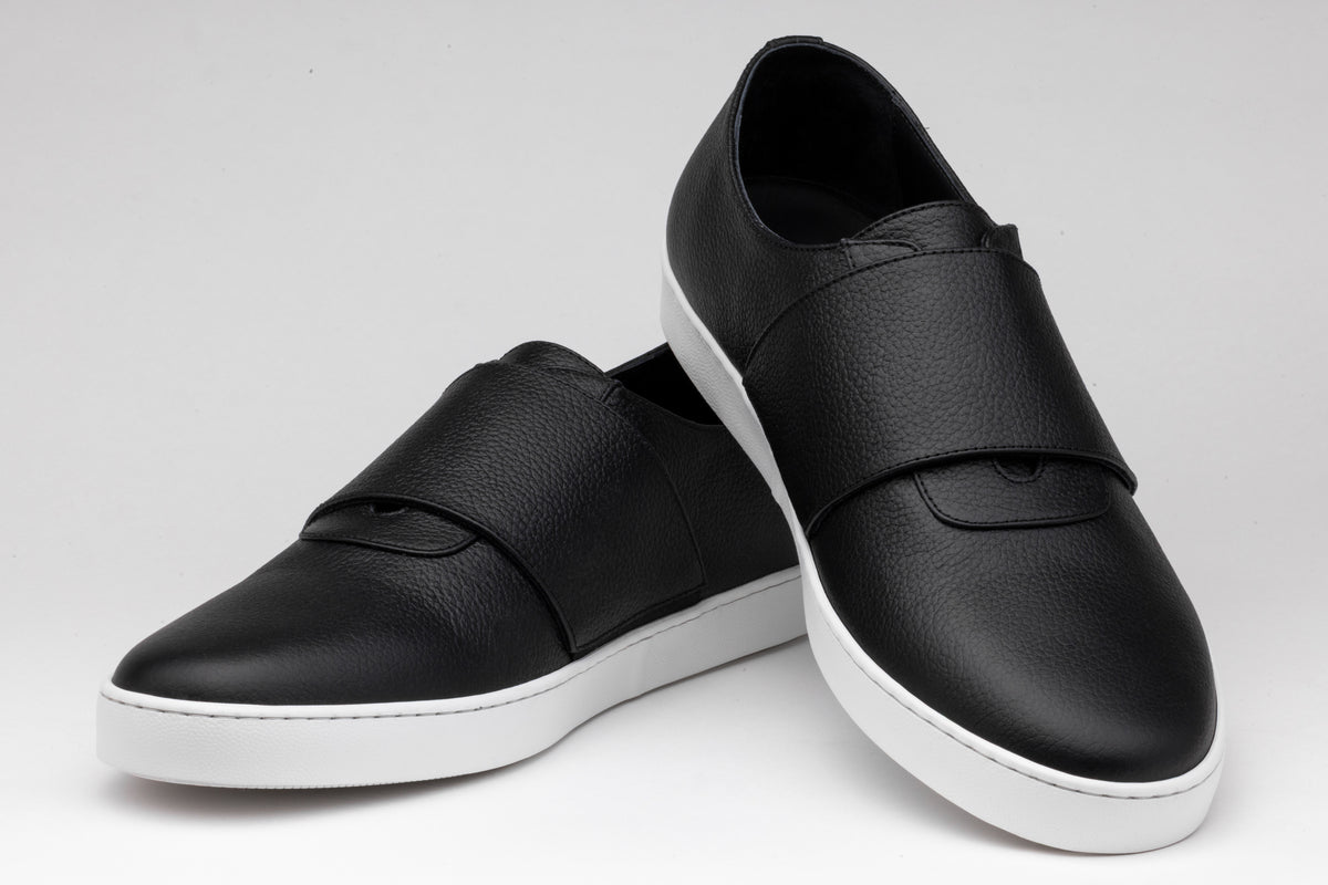 STRAP SNEAKERS