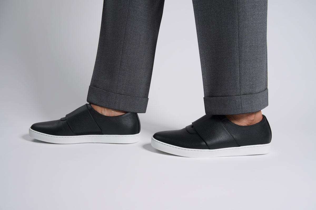 STRAP SNEAKERS